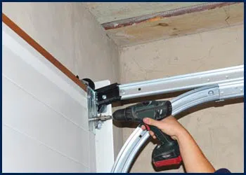 Garage Door Shop Repairs Queens, NY 347-536-3506 - cont-door-installation-t-16-09m
